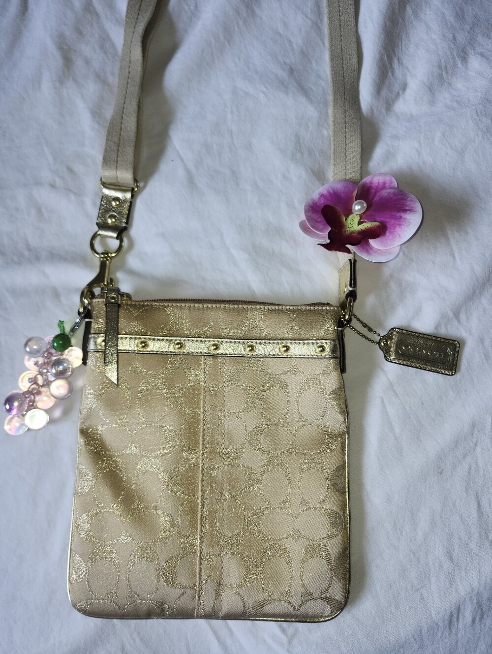 Coach Gold Metallic Signature Crossbody Bag - Picture 5 of 16